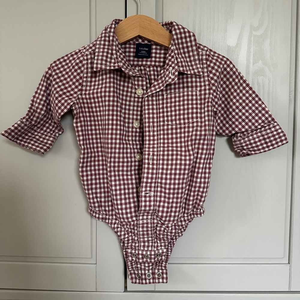 GAP Baby Gingham Button Down onesie